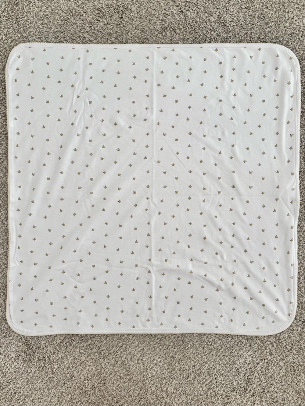 Kissy Kissy Pima baby blanket-bees